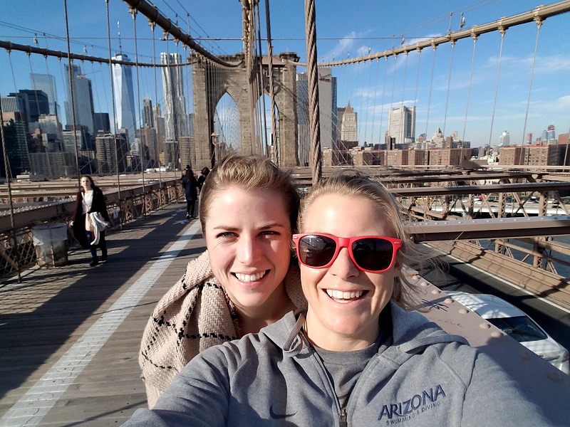 brooklyn bridge selfie