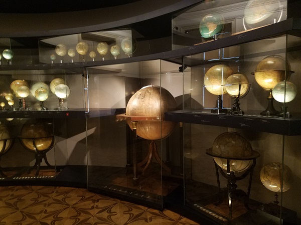 budapest globe museum