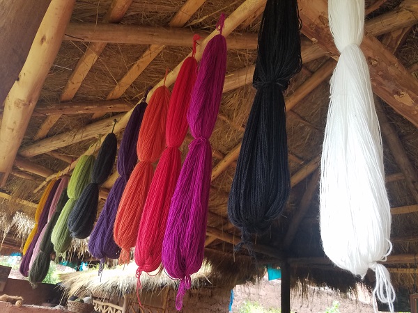 cusco weaving cooperative